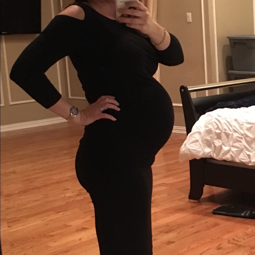 Adorable Isabella Oliver Maternity LBD